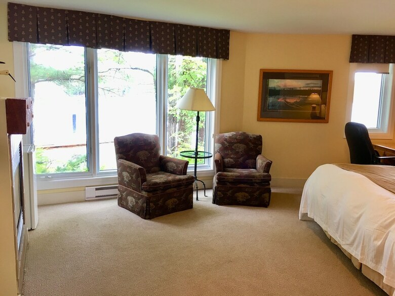 Hotel Sherwood Inn