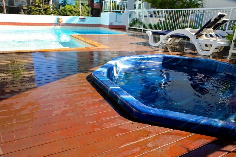 Apartamentos Raffles Royale