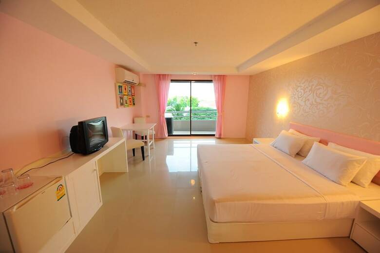 Hotel Angket Hip Residence