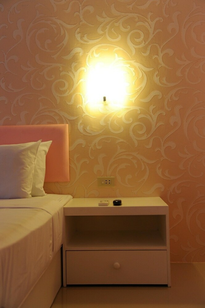 Hotel Angket Hip Residence