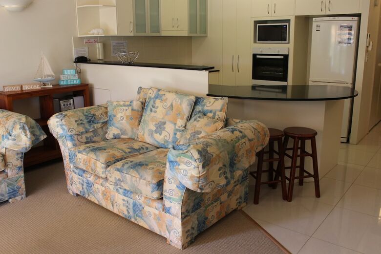 Currumbin Sands Holiday Apartments