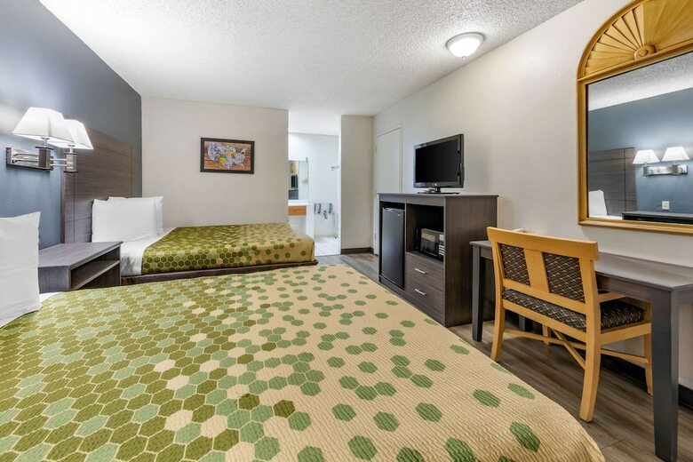 Hotel Econo Lodge On Historic Route 66