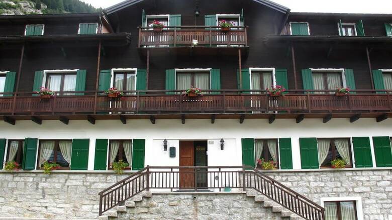 Bed & Breakfast Casa Alpina Don Guanella - Casa Per Ferie