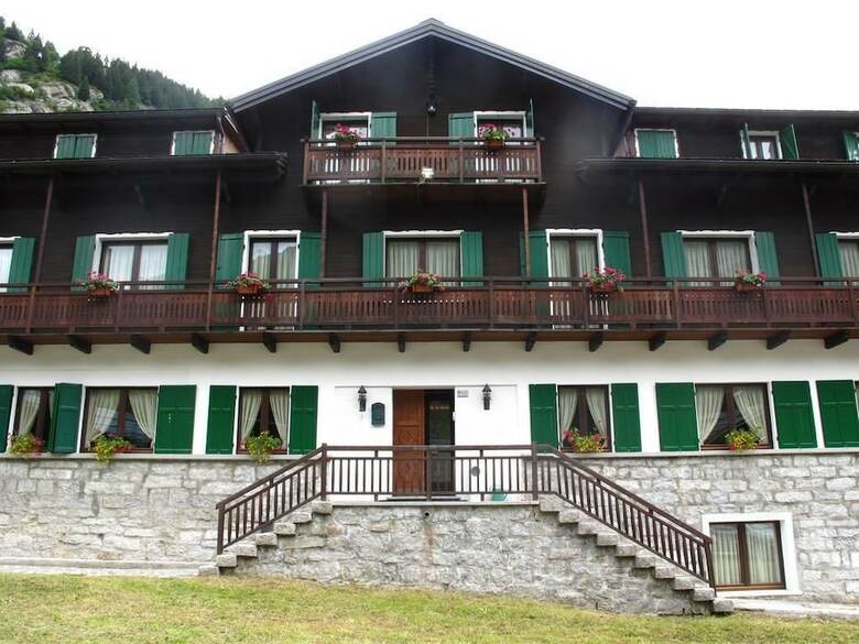 Bed & Breakfast Casa Alpina Don Guanella - Casa Per Ferie