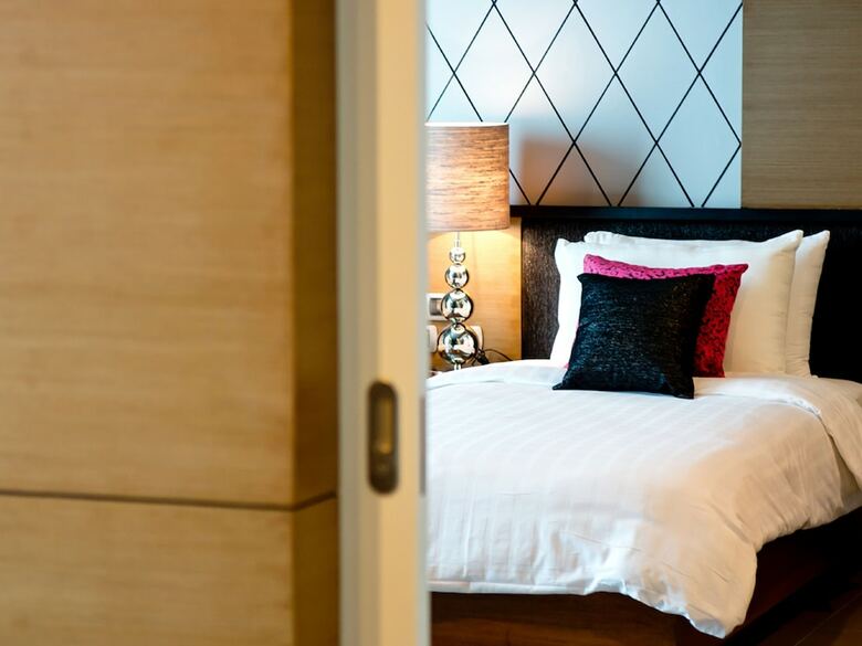 Way Hotel