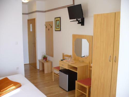 Bed & Breakfast Pansion Comfort Sidro