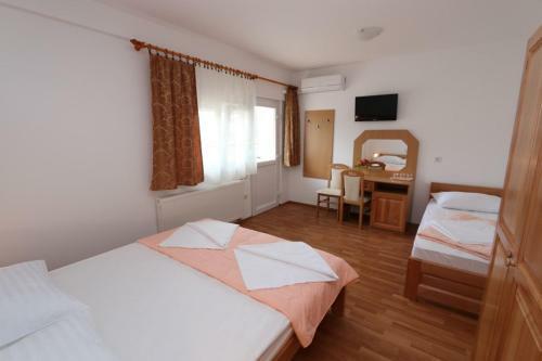 Bed & Breakfast Pansion Comfort Sidro