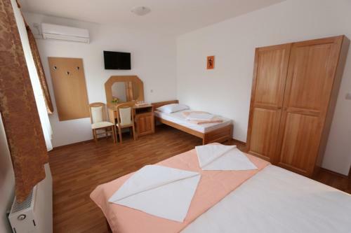 Bed & Breakfast Pansion Comfort Sidro