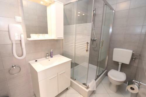 Bed & Breakfast Pansion Comfort Sidro