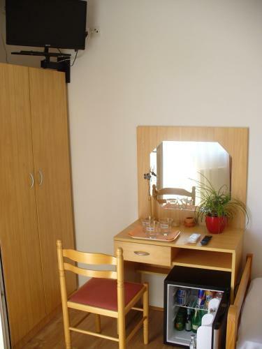 Bed & Breakfast Pansion Comfort Sidro