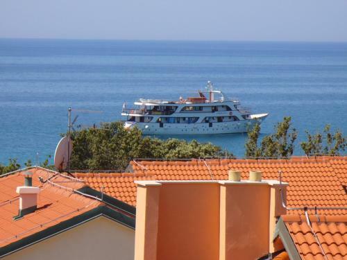 Bed & Breakfast Pansion Comfort Sidro