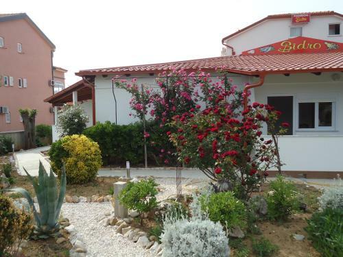 Bed & Breakfast Pansion Comfort Sidro