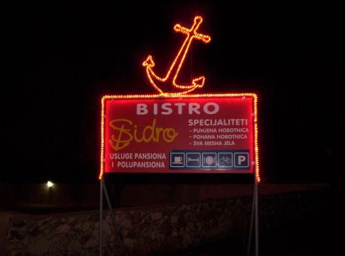 Bed & Breakfast Pansion Comfort Sidro