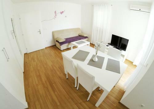 Apartments Barbati