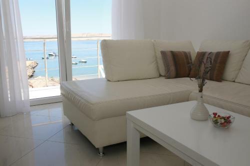 Apartments Barbati