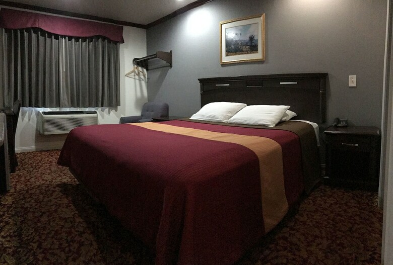 Hotel Starlight Inn Canoga Park
