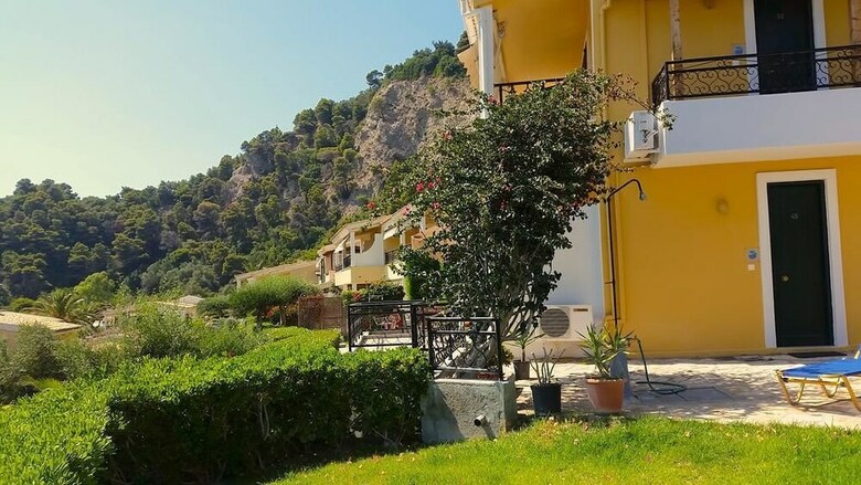 Hotel Glyfada Beach - Menigos Resort