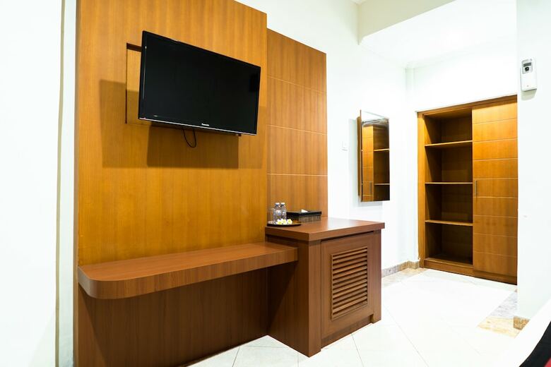 Maxi Hotel & Spa