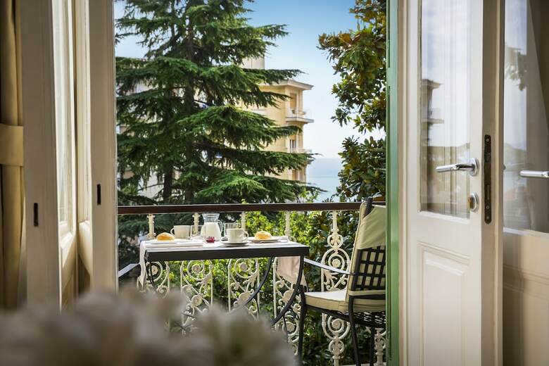 Apartamentos Remisens Villa Elsa
