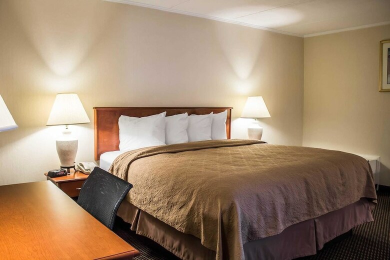 Hotel Quality Inn & Suites North