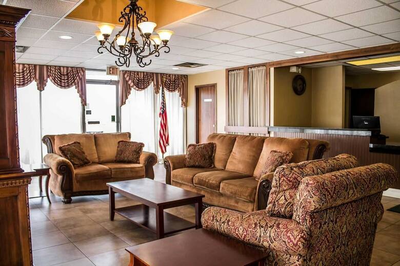 Hotel Quality Inn & Suites North