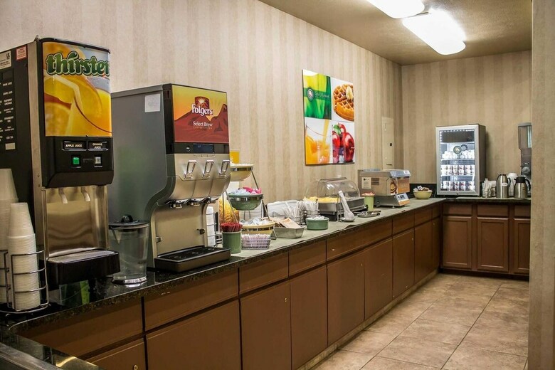 Hotel Quality Inn & Suites North