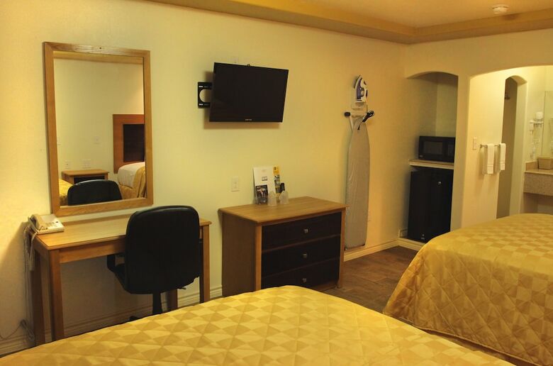 Motel Maverick Inn