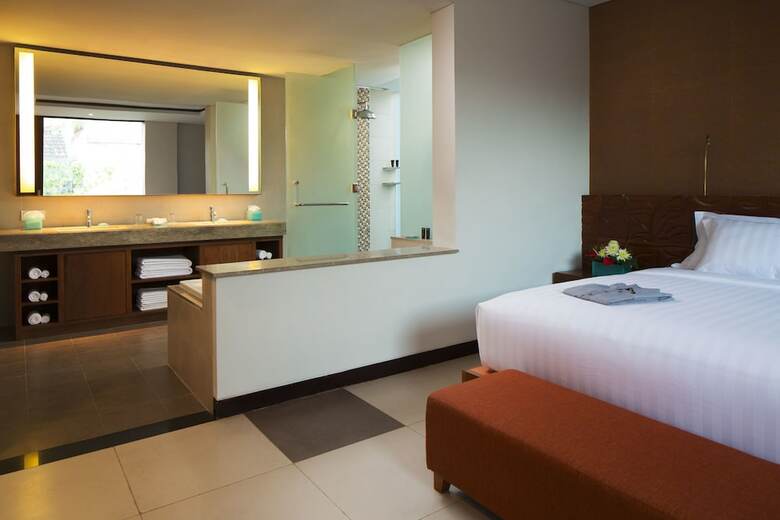 Sun Island Hotel & Spa Legian