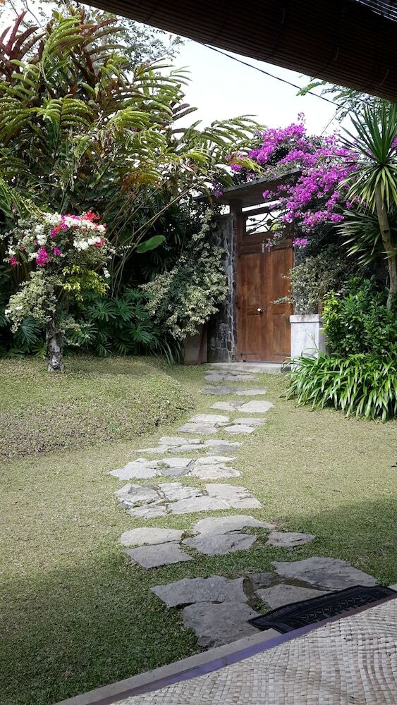 Villa Mulyono