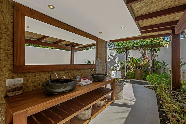 Hotel Pondok Santi Estate