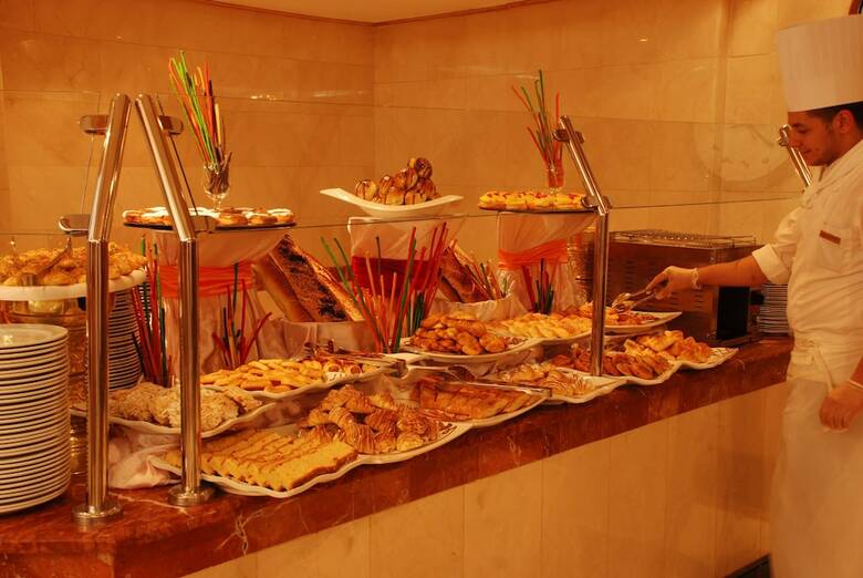 Al Haram Hotel- By Al Rawda