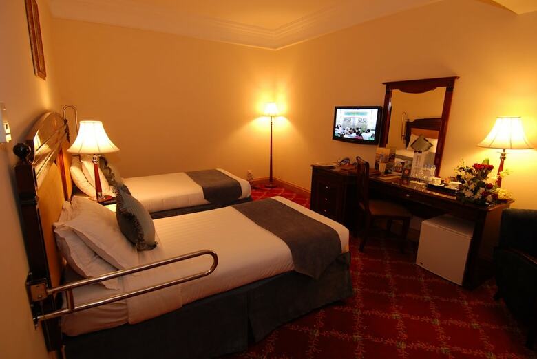 Al Haram Hotel- By Al Rawda
