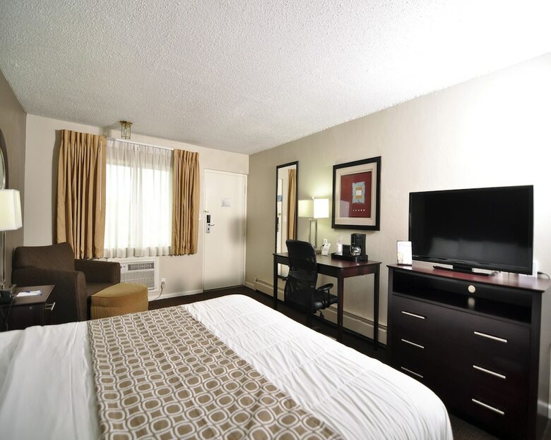 Motel Baymont By Wyndham Sandusky