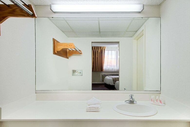 Motel Baymont By Wyndham Sandusky