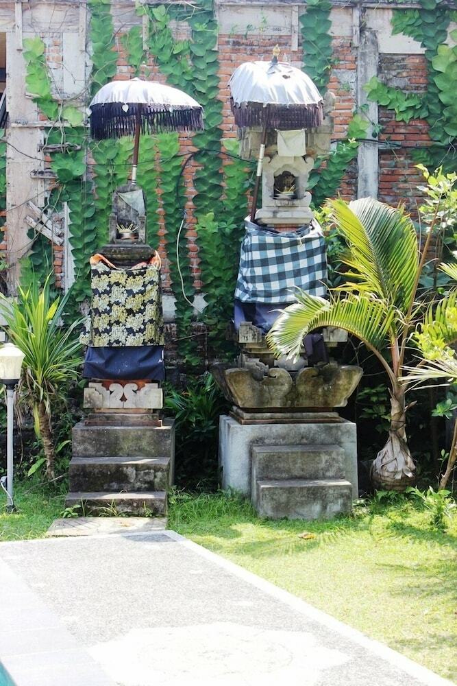 Bed & Breakfast Agung Trisna Bungalows