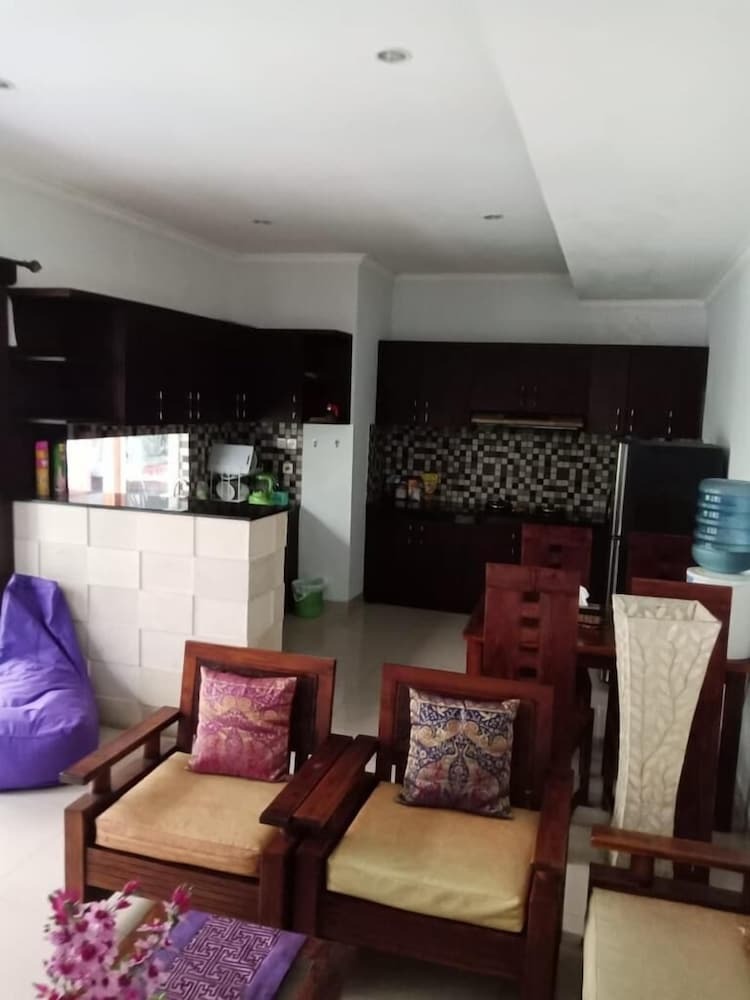 Intan Mutiara Sanur Beach Villa