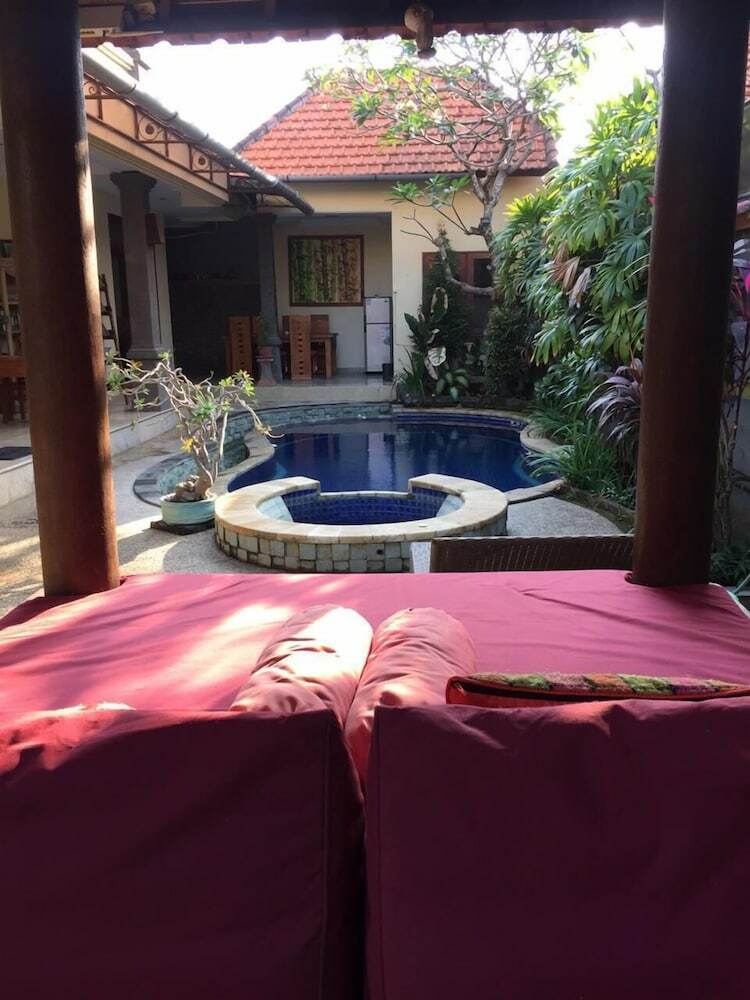 Intan Mutiara Sanur Beach Villa