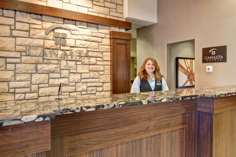 Hotel Lac La Biche Canalta