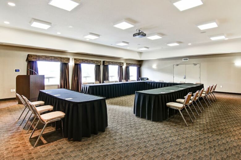 Hotel Lac La Biche Canalta