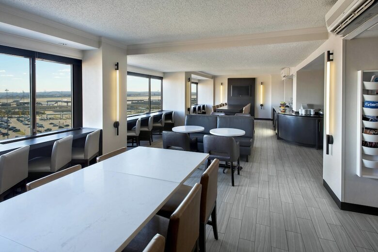 Hotel Newark Liberty International Airport Marriott