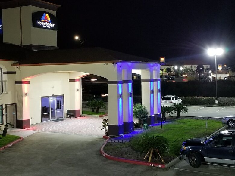 Hotel Homebridge Inn And Suites