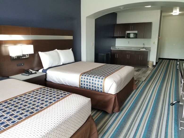 Hotel Homebridge Inn And Suites