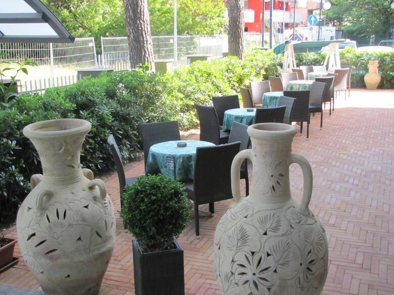 Hotel Etna