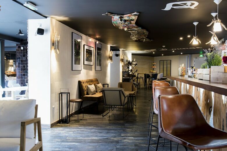 Rock Noir Design Hotel & Spa