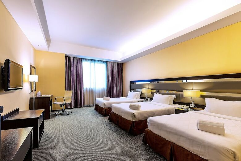 Ixora Hotel