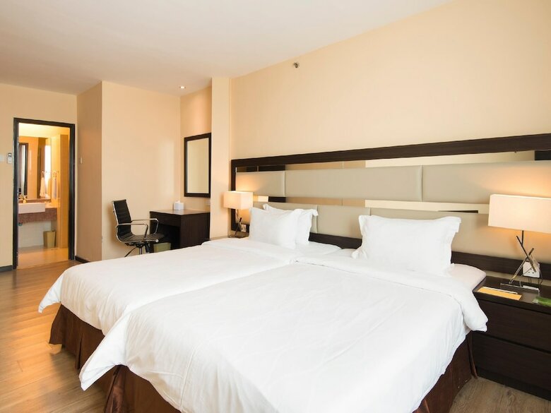 Ixora Hotel