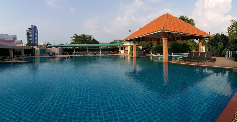 Hotel The Leela Resort & Spa Pattaya