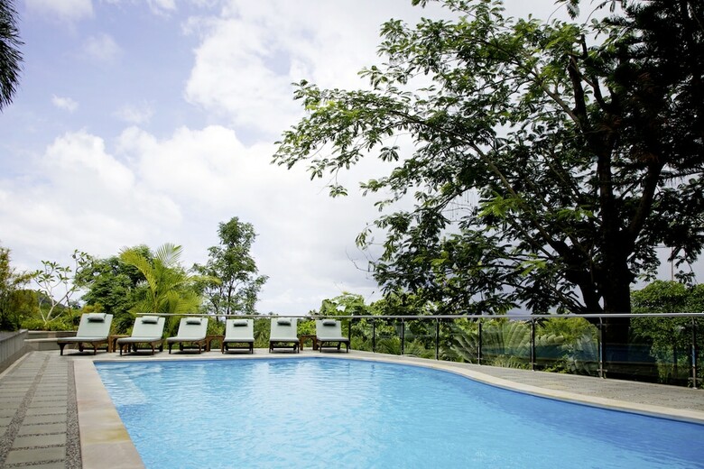 Thara Bayview Villa