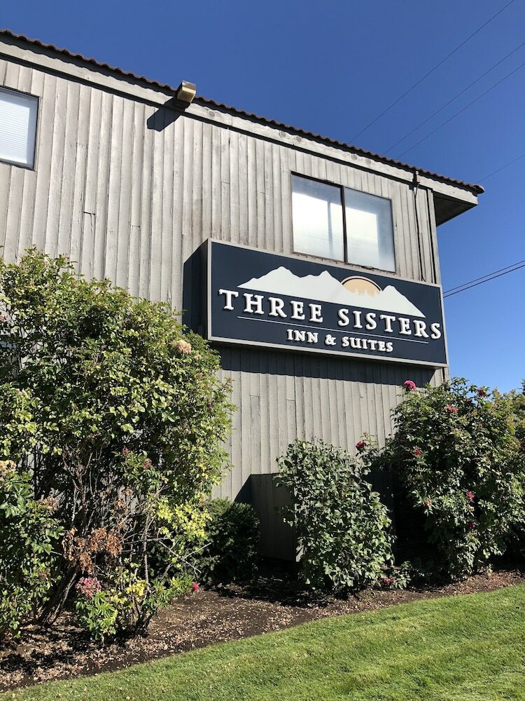 Hotel Bend Three Sisters Inn & Suites