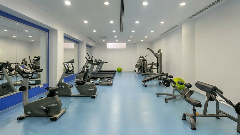 �zkaymak Select Hotel